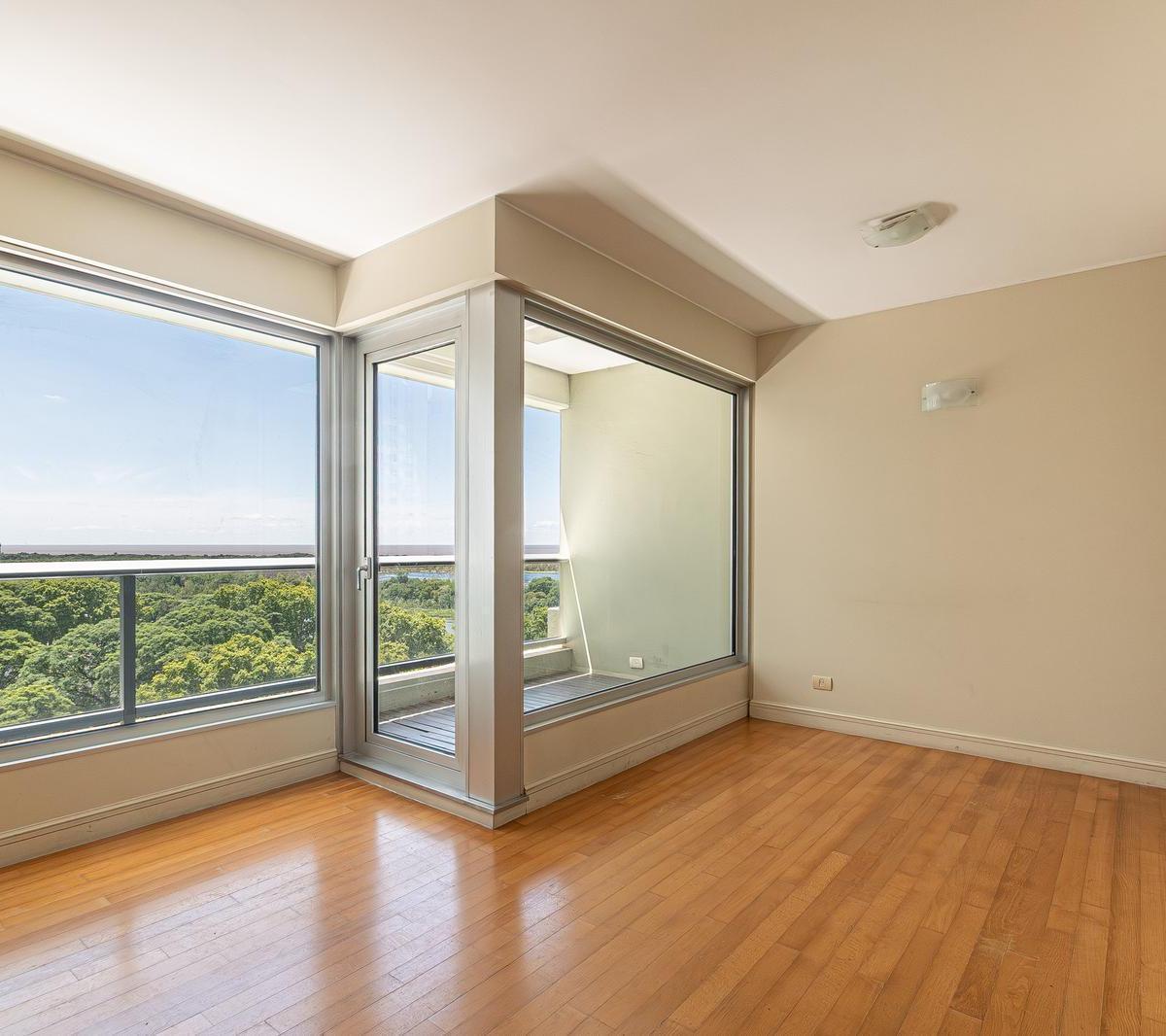 Departamento Venta en Torre¨le Parc¨puerto Madero con Vista Al Rio. Capital Federal